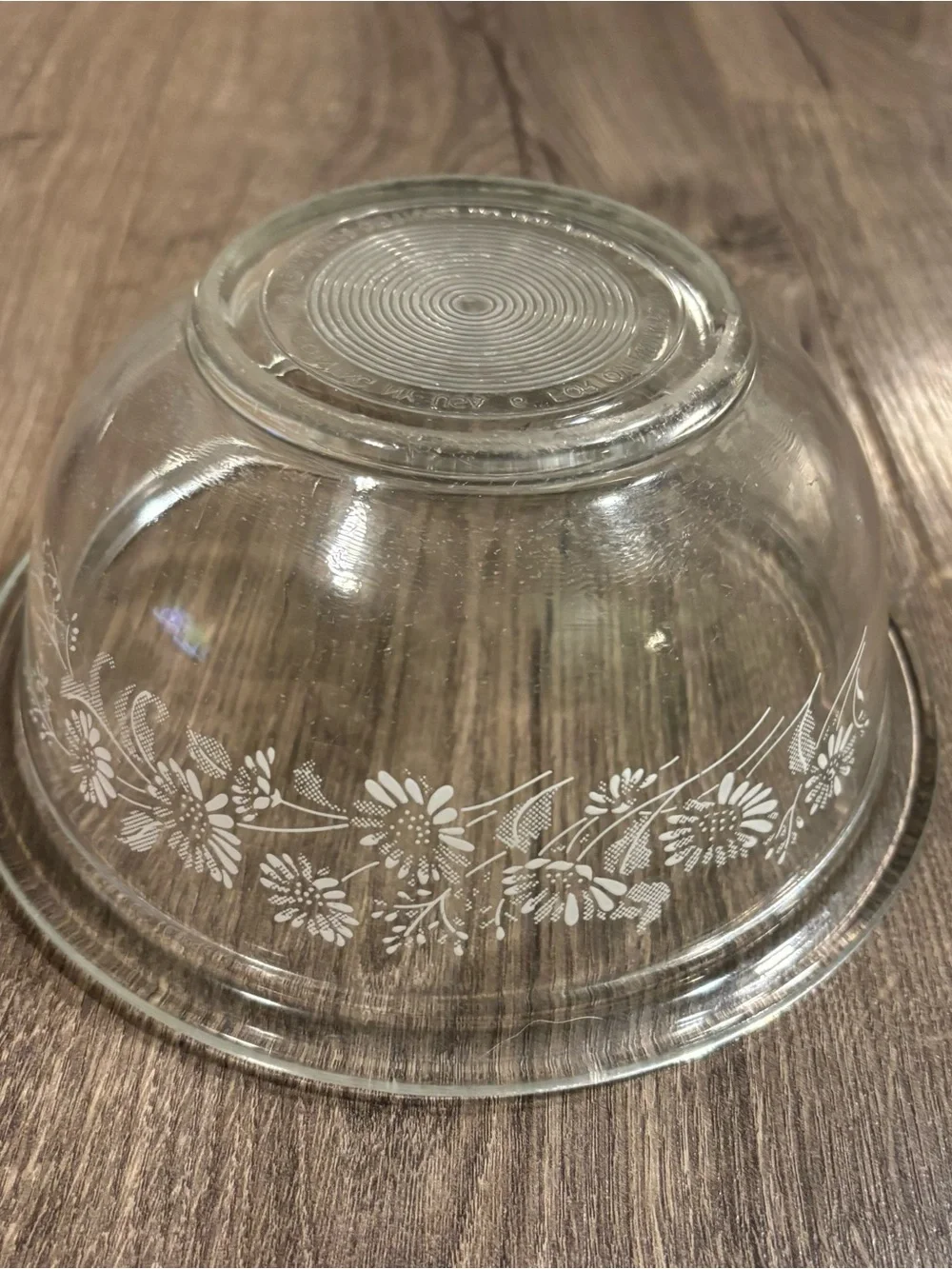 Pyrex Corning USA Colonial Mist Nesting Mixing Bowls Lot of 2  (2.5L & 1L)